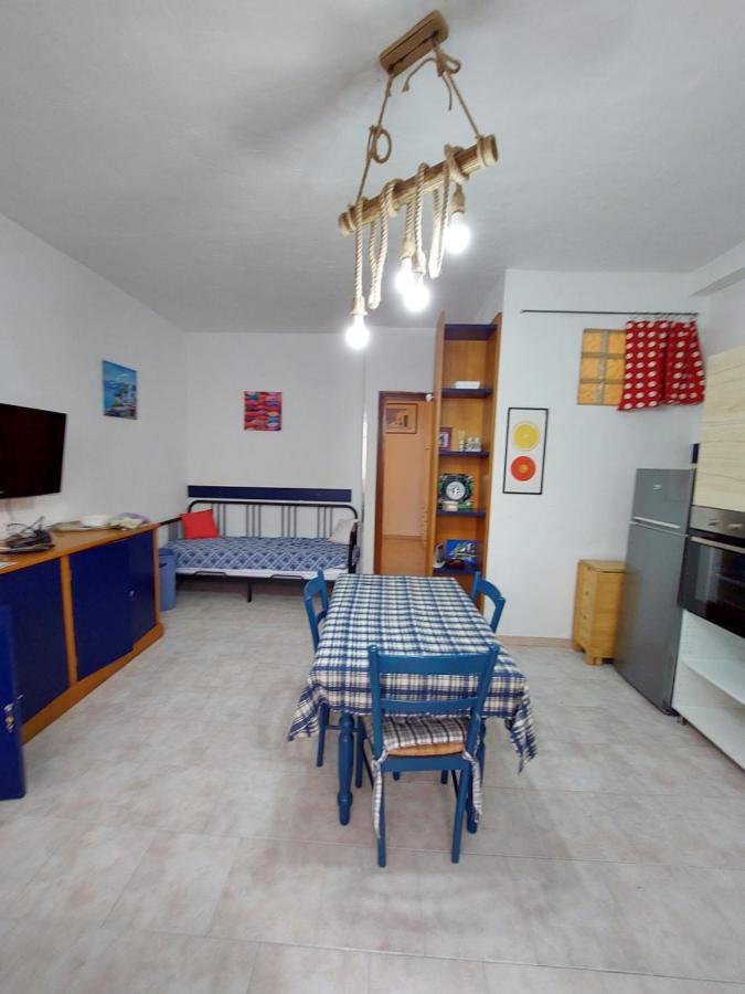 Vittoria Paradise It Castelsardo Sardegna Exterior photo